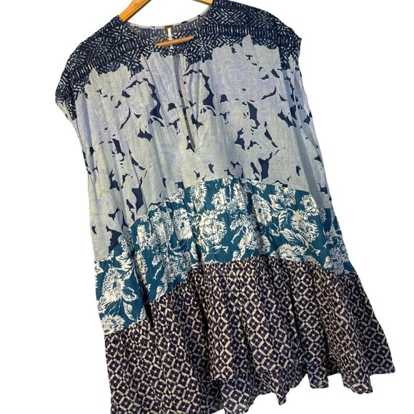 Free People Gotta Have You‎ Blue Floral Tunic L Bohemian Flowy Boho Tiered - Picture 6 of 6